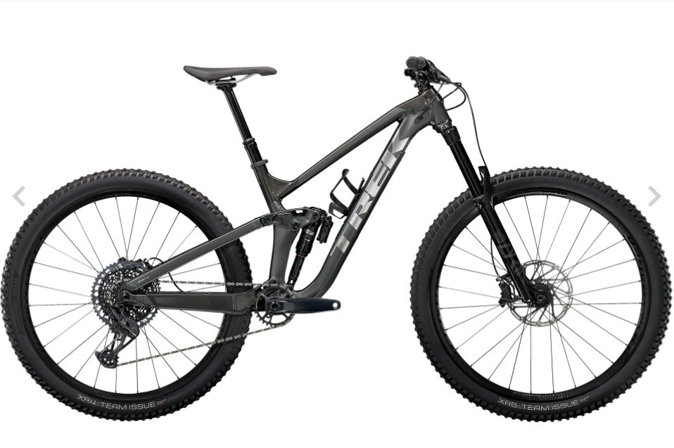 Trek Slash 8 Grå/Svart 29''hjul 