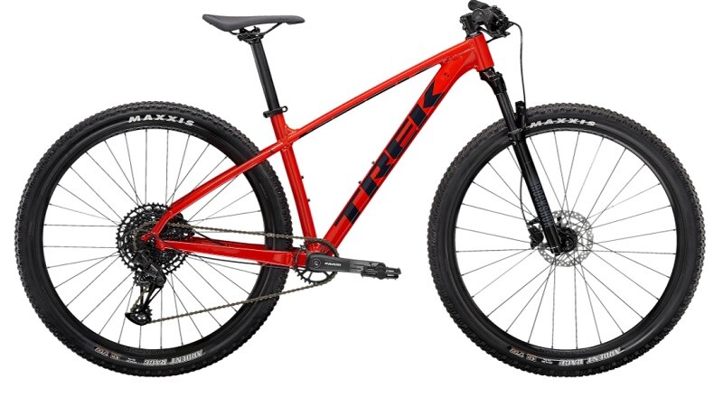Trek Marlin 8 12vxl röd Gen 2